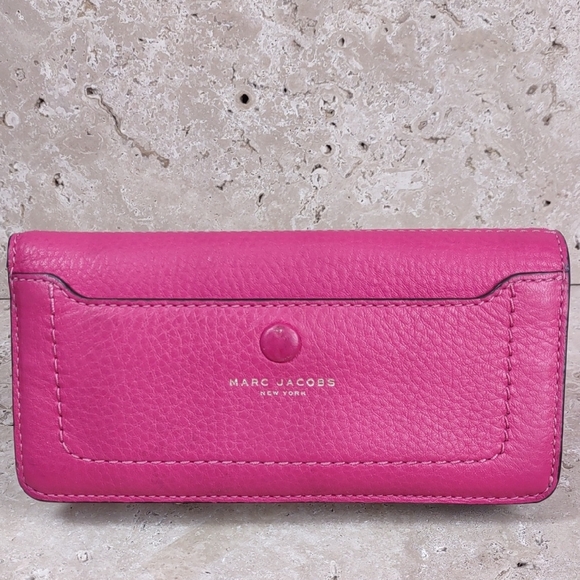 Marc Jacobs | Bags | Marc Jacobs Leather Wallet | Poshmark